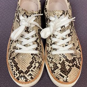 ZARA WOMAN SNAKESKIN ANIMAL PRINTED SNEAKERS US 7
